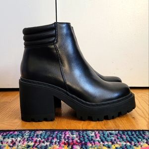 SOLD Missguided chunky platform boots